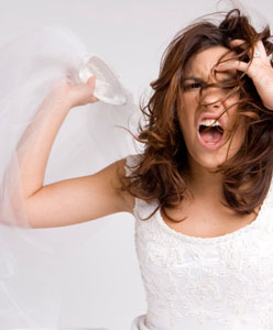 كيف تتغلبين على ضغوطات الزفاف